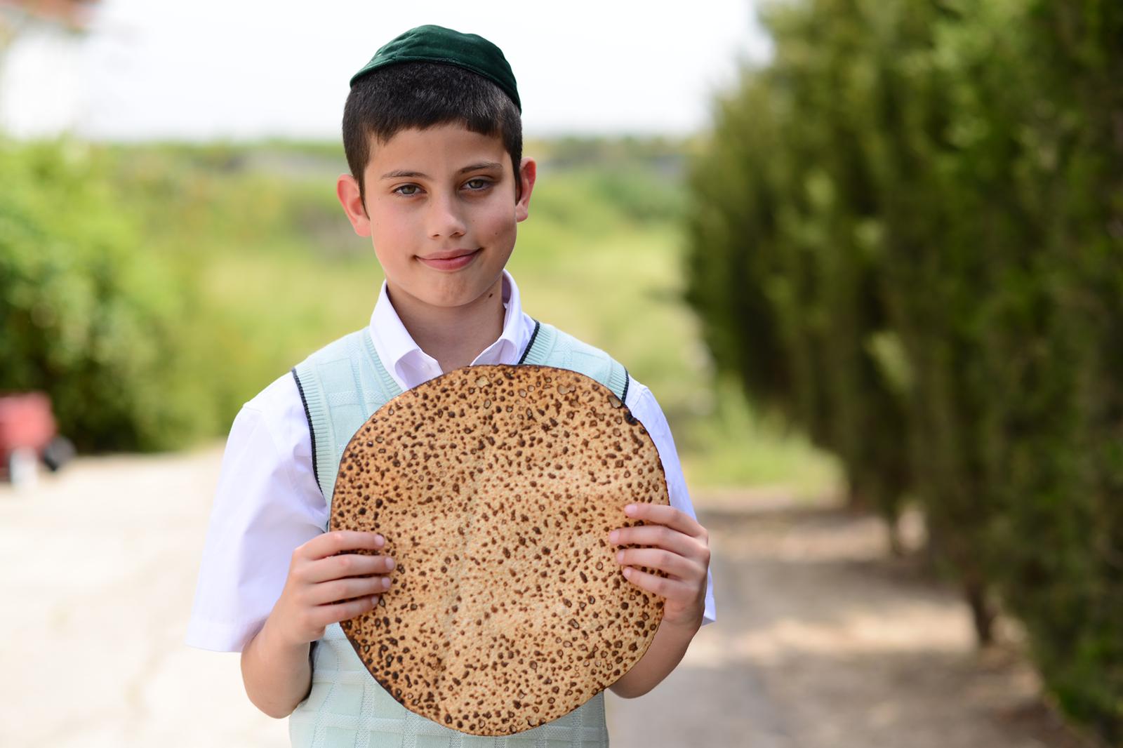 RACHTZA – 15 Steps of the Seder (Part 7)